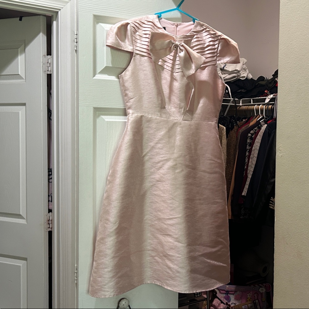 Chic Satin Bow-Accent Dress